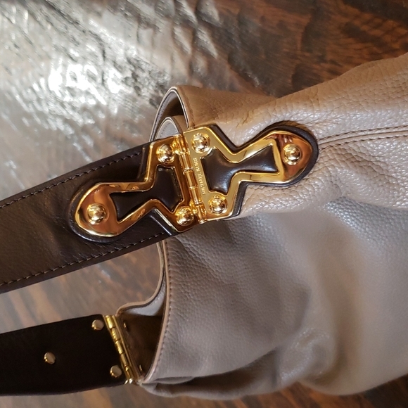 Michael Kors bag - Picture 2 of 10